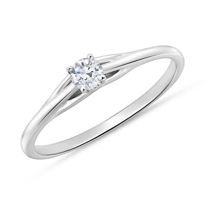 Solitaire ring in 18 carat white gold with diamond