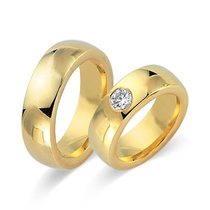 Wedding rings 8ct yellow gold with diamond