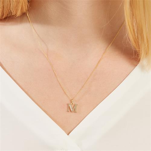 8ct Gold Chain Letter M With Zirconia