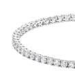 Diamond tennis bracelet in white gold or platinum