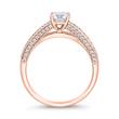 Engagement ring with diamonds in rose gold