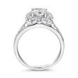 Diamond engagement ring in white gold or platinum