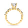 Engagement ring set with diamonds in yellow gold