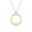 Pendant circle in 14K gold with diamonds