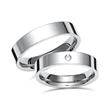 High-gloss polished titanium wedding rings