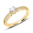 18ct gold engagement ring with diamonds