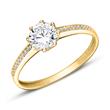 Engagement ring in 9K gold with zirconia